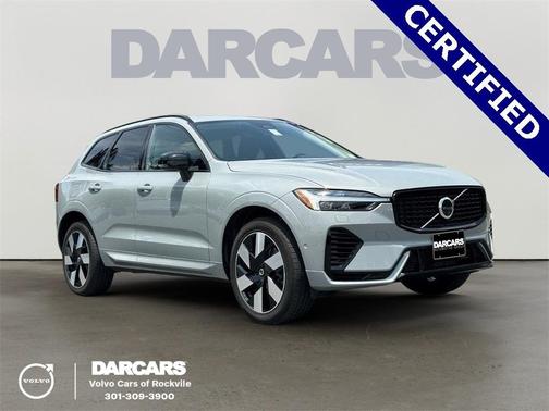 2024 Volvo XC60 Recharge Plug-In Hybrid T8 Plus Dark Theme