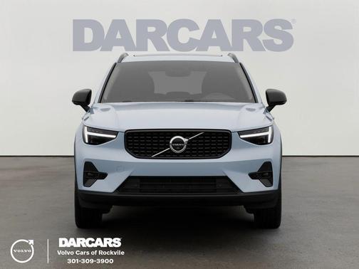 Cloud 9 White 2026 Volvo XC40 B5 Plus