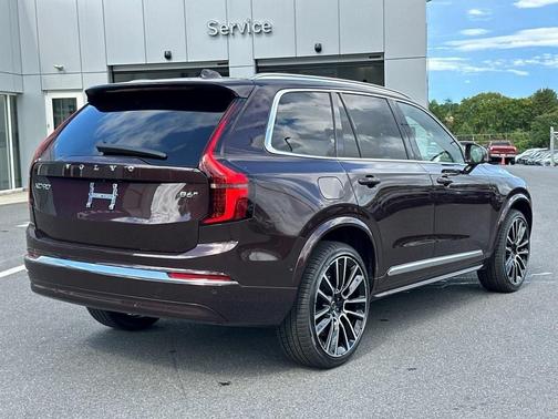 2026 Volvo XC90 B6 Plus 7-Seater