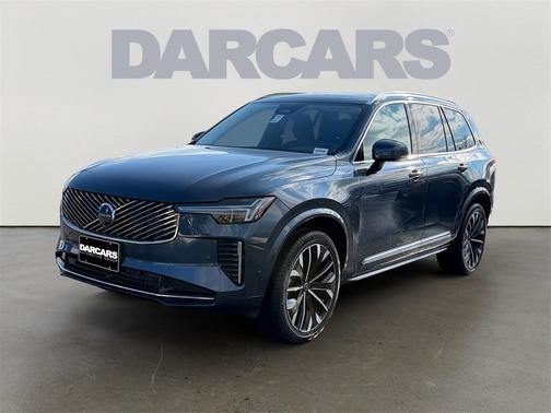 2025 Volvo XC90 B6 Plus 7-Seater