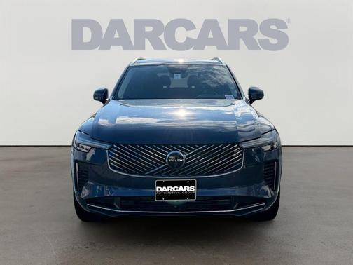 2025 Volvo XC90 B6 Plus 7-Seater