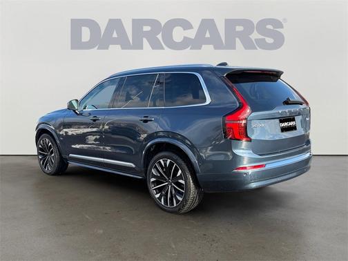 2025 Volvo XC90 B6 Plus 7-Seater