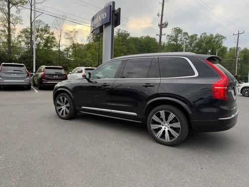 2023 Volvo XC90 B6 Ultimate 7-Seater