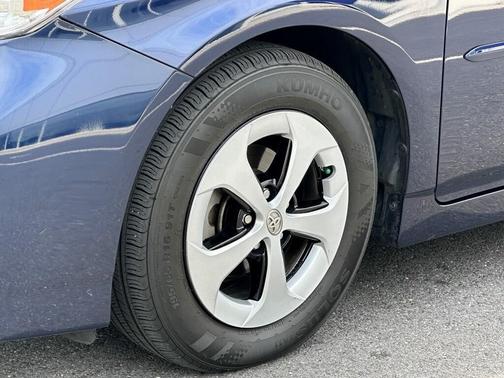 2014 Toyota Prius Four