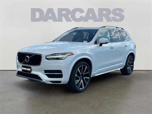2018 Volvo XC90 Hybrid T8 Momentum