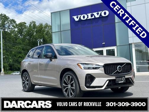 2023 Volvo XC60 Recharge Plug-In Hybrid T8 Plus Dark Theme