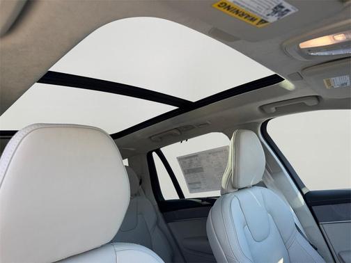 2026 Volvo XC90 Plug-In Hybrid T8 Ultra 7-Seater