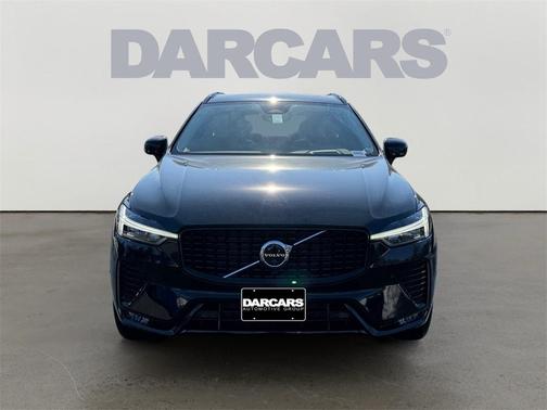 2025 Volvo XC60 B5 Ultra