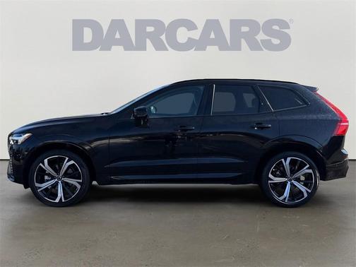 2025 Volvo XC60 B5 Ultra