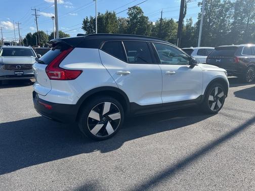 2023 Volvo XC40 Recharge Pure Electric Twin Ultimate