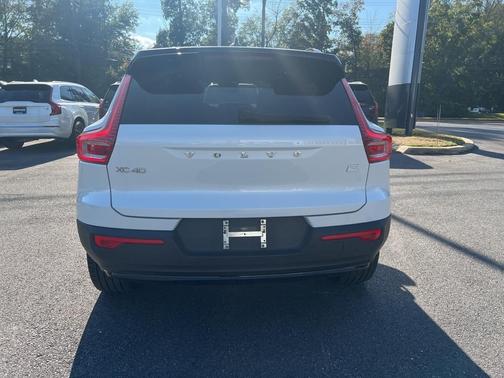 2023 Volvo XC40 Recharge Pure Electric Twin Ultimate