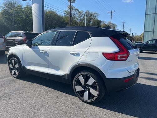 2023 Volvo XC40 Recharge Pure Electric Twin Ultimate