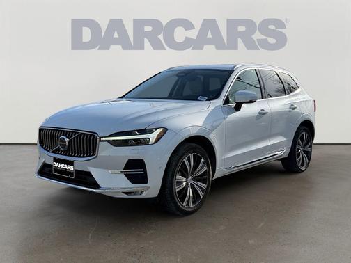 2023 Volvo XC60 B5 Plus Bright Theme