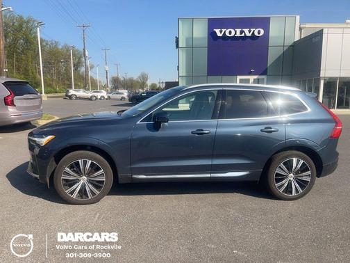Denim Blue Metallic 2023 Volvo XC60 B5 Ultimate Bright Theme