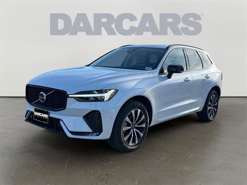 2025 Volvo XC60 B5 Plus