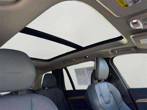 2020 Volvo XC90 T6 Inscription 7 Passenger