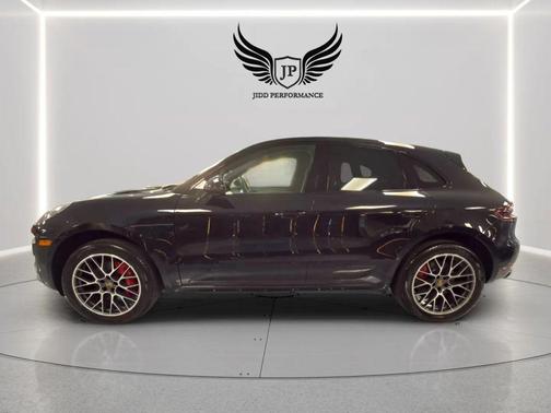 Jet Black Metallic 2015 Porsche Macan Macan Turbo