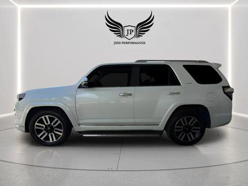 Blizzard Pearl 2018 Toyota 4Runner Limited