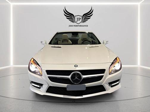 White 2014 Mercedes-Benz SL-Class SL 550 Roadster 2D