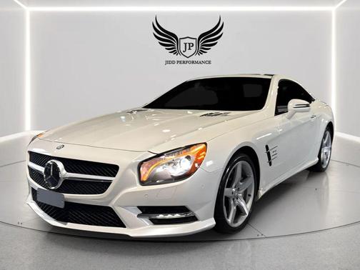 White 2014 Mercedes-Benz SL-Class SL 550 Roadster 2D