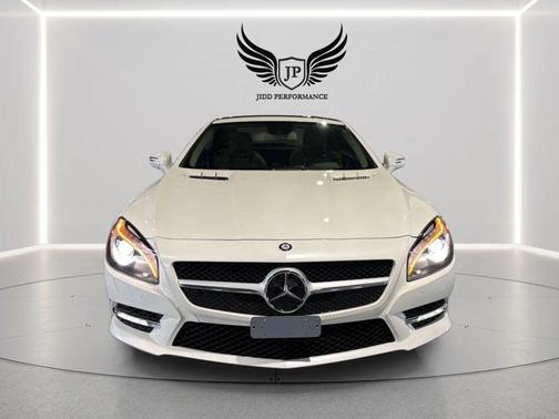 White 2014 Mercedes-Benz SL-Class SL 550 Roadster 2D