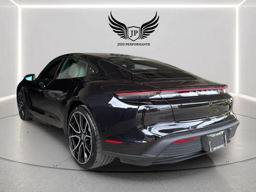 Black 2022 Porsche Taycan Sedan 4D