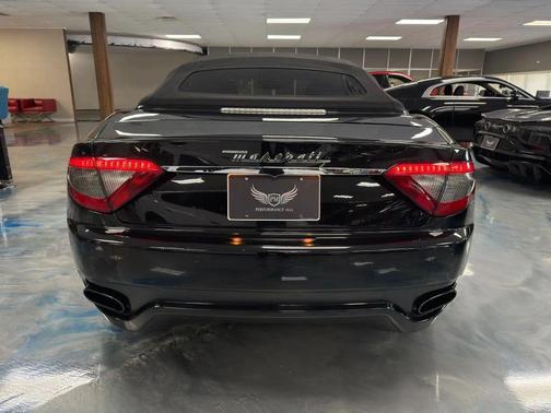 Black 2015 Maserati GranTurismo Sport