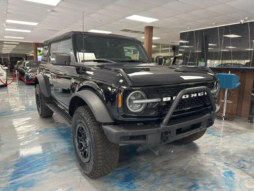 Black 2023 Ford Bronco Wildtrak Sport Utility 4D SUV