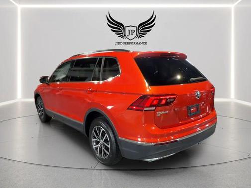 Habanero Orange Metallic 2018 Volkswagen Tiguan 2.0T SEL