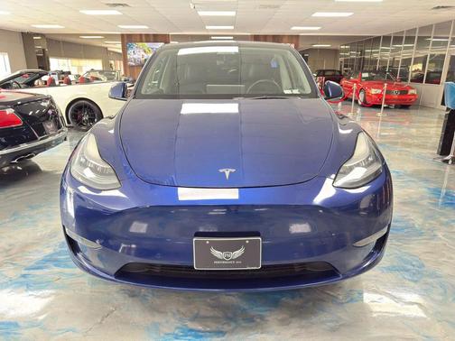 Blue 2021 Tesla Model Y Long Range Sport Utility 4D