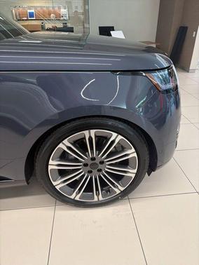 Varesine Blue Metallic 2026 Land Rover Range Rover P400 SE 7 Seat