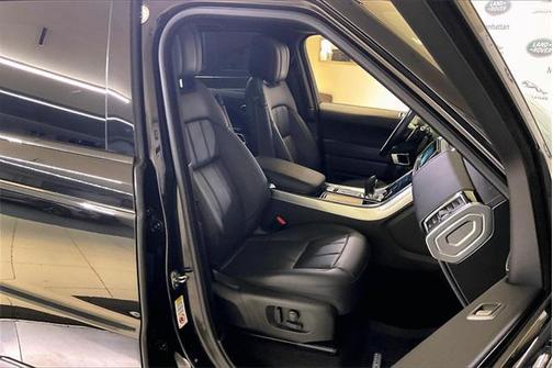 2022 Land Rover Range Rover Sport HSE Silver Edition