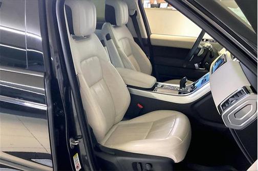 2022 Land Rover Range Rover Sport HSE Silver Edition