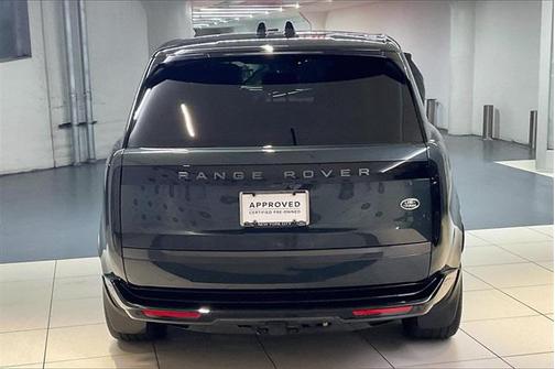 2023 Land Rover Range Rover P400 SE