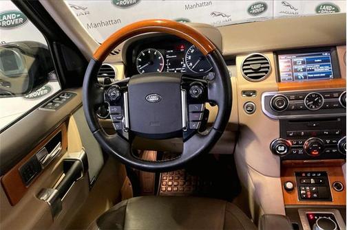 2015 Land Rover LR4 Base