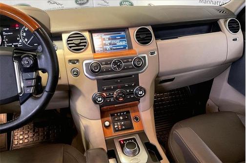 2015 Land Rover LR4 Base