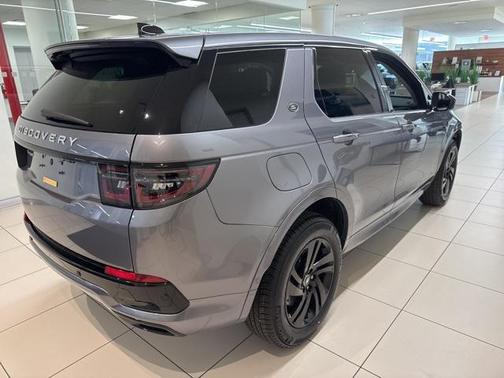 2025 Land Rover Discovery Sport S