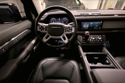 Carpathian Grey Premium Metallic 2024 Land Rover Defender 110 P300