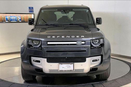 Carpathian Grey Premium Metallic 2024 Land Rover Defender 110 P300
