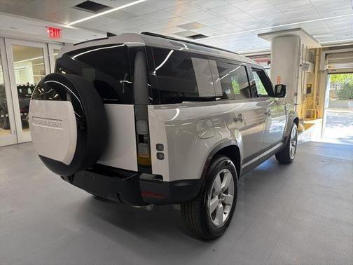2026 Land Rover Defender S