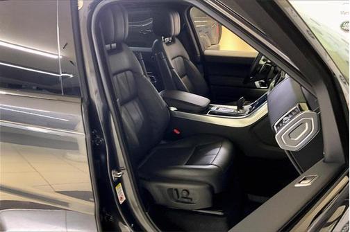 2022 Land Rover Range Rover Sport HSE Silver Edition