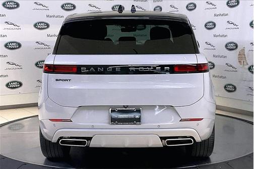 2025 Land Rover Range Rover Sport SE