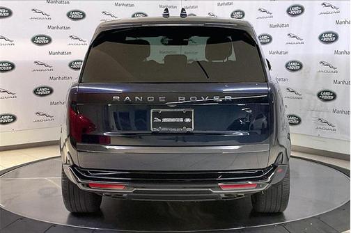 2024 Land Rover Range Rover P530 SE