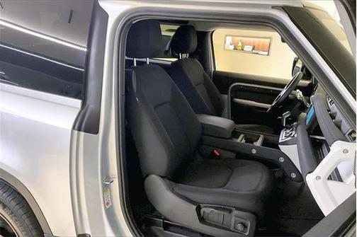 2022 Land Rover Defender 90 Standard