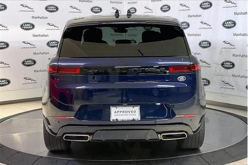 2023 Land Rover Range Rover Sport SE