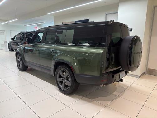 Woolstone Green Metallic 2026 Land Rover Defender S