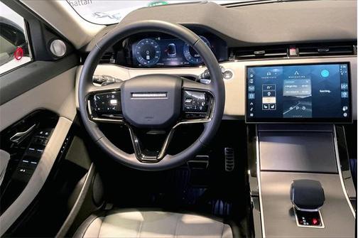 2024 Land Rover Range Rover Evoque Dynamic SE