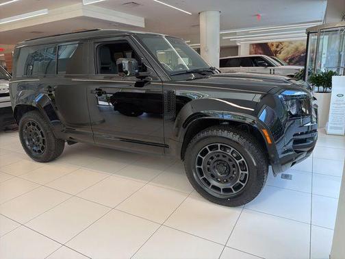 Narvik Black 2026 Land Rover Defender P635 OCTA Black