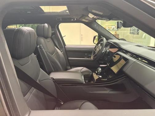 2025 Land Rover Range Rover Sport Autobiography