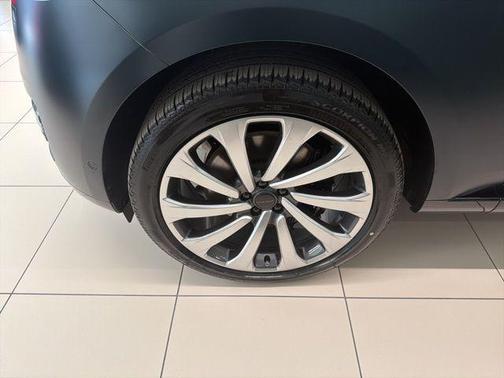 2026 Land Rover Range Rover P530 Autobiography